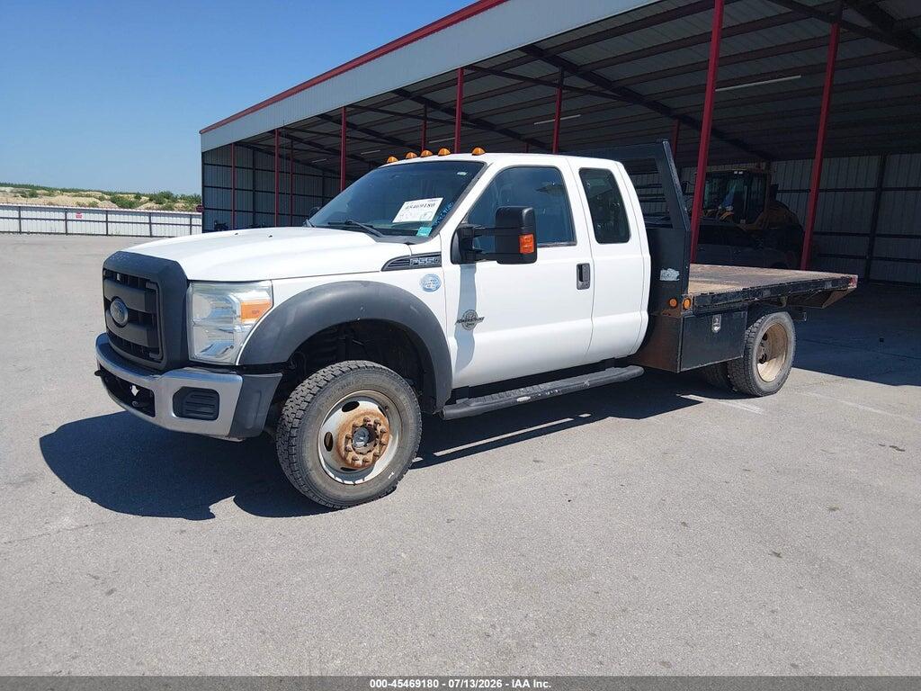 1FD0X5HT0GEC54582 2016 FORD F-550 CHASSIS photo no. 2