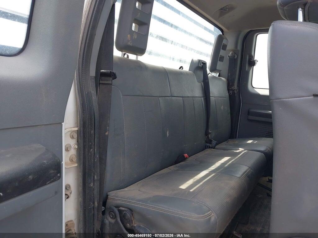 1FD0X5HT0GEC54582 2016 FORD F-550 CHASSIS photo no. 8