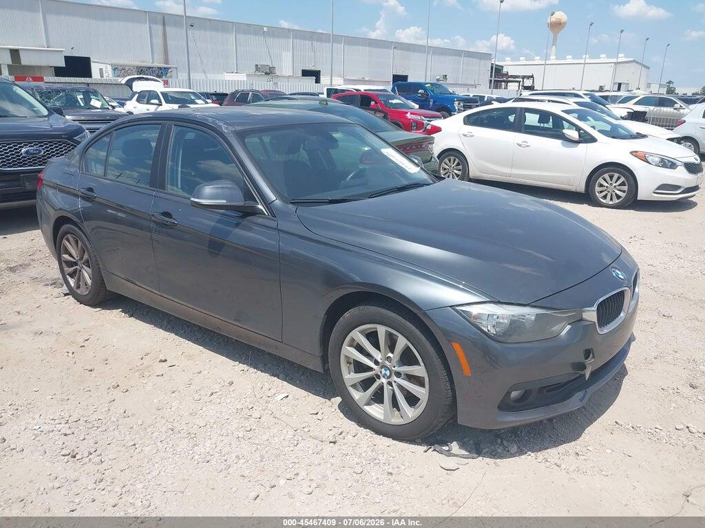 WBA8A9C53HK620382 2017 BMW 320I photo no. 1