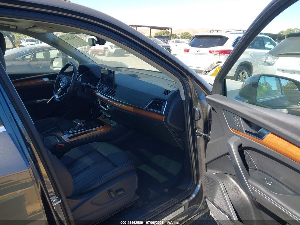 WA1E2AFY7M2069310 2021 AUDI Q5 photo no. 5