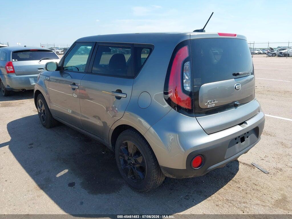 KNDJN2A24K7000496 2019 KIA SOUL photo no. 3
