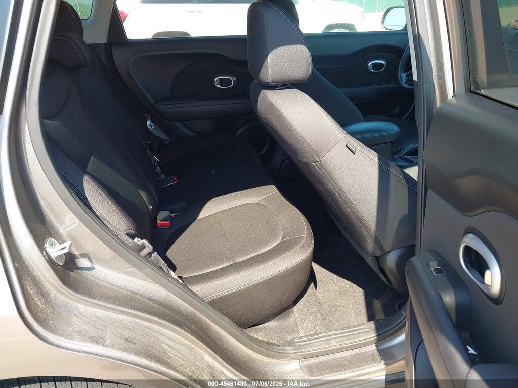 KNDJN2A24K7000496 2019 KIA SOUL photo no. 8
