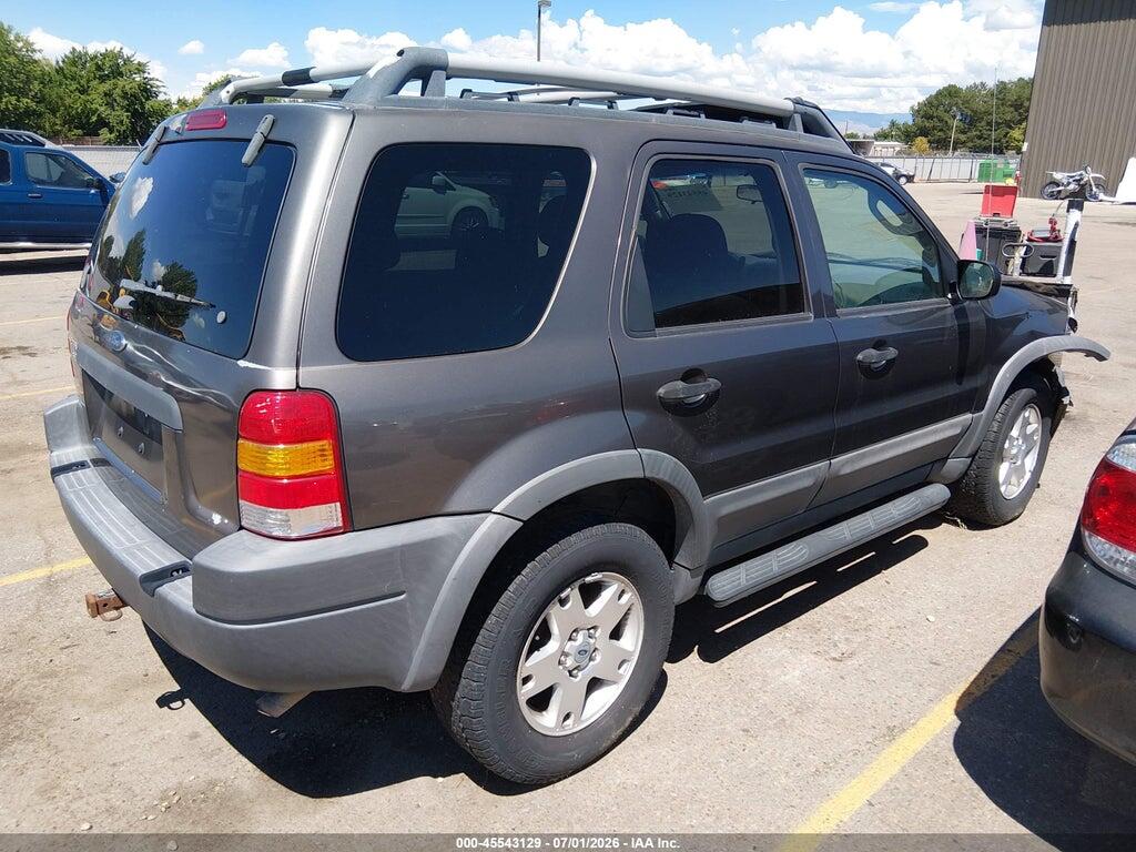 1FMCU931X3KA79174 2003 FORD ESCAPE photo no. 4