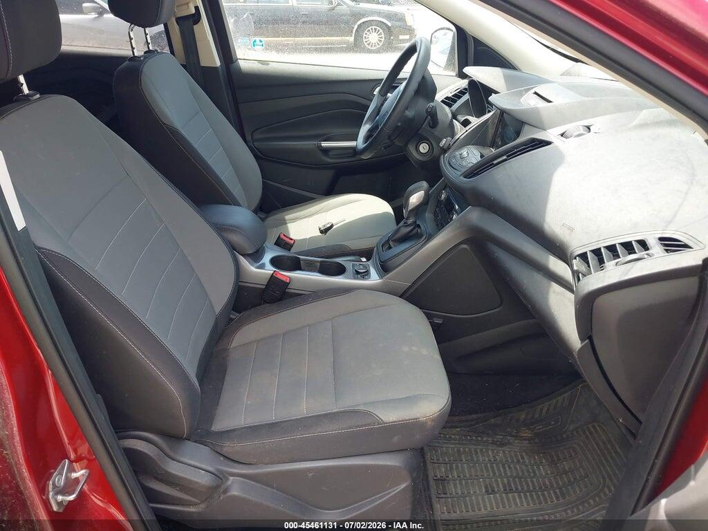 1FMCU9G92GUC36982 2016 FORD ESCAPE photo no. 5