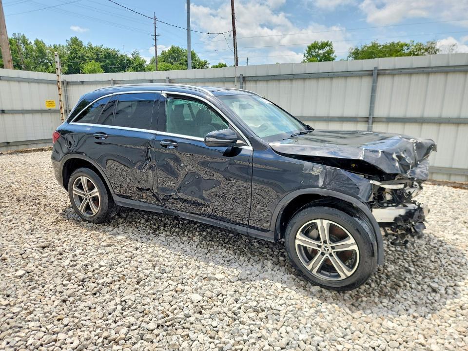 2020 MERCEDES-BENZ GLC 300 4MATIC — Фото 4 из 13