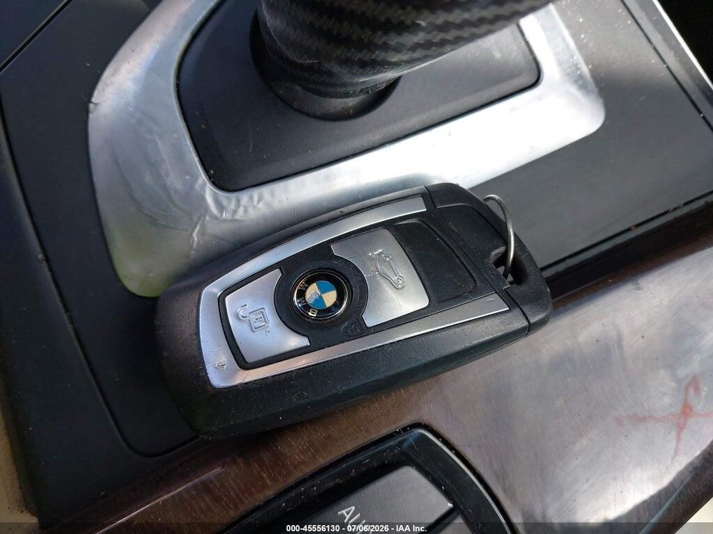 WBA3A5C56CF349497 2012 BMW 328I photo no. 11