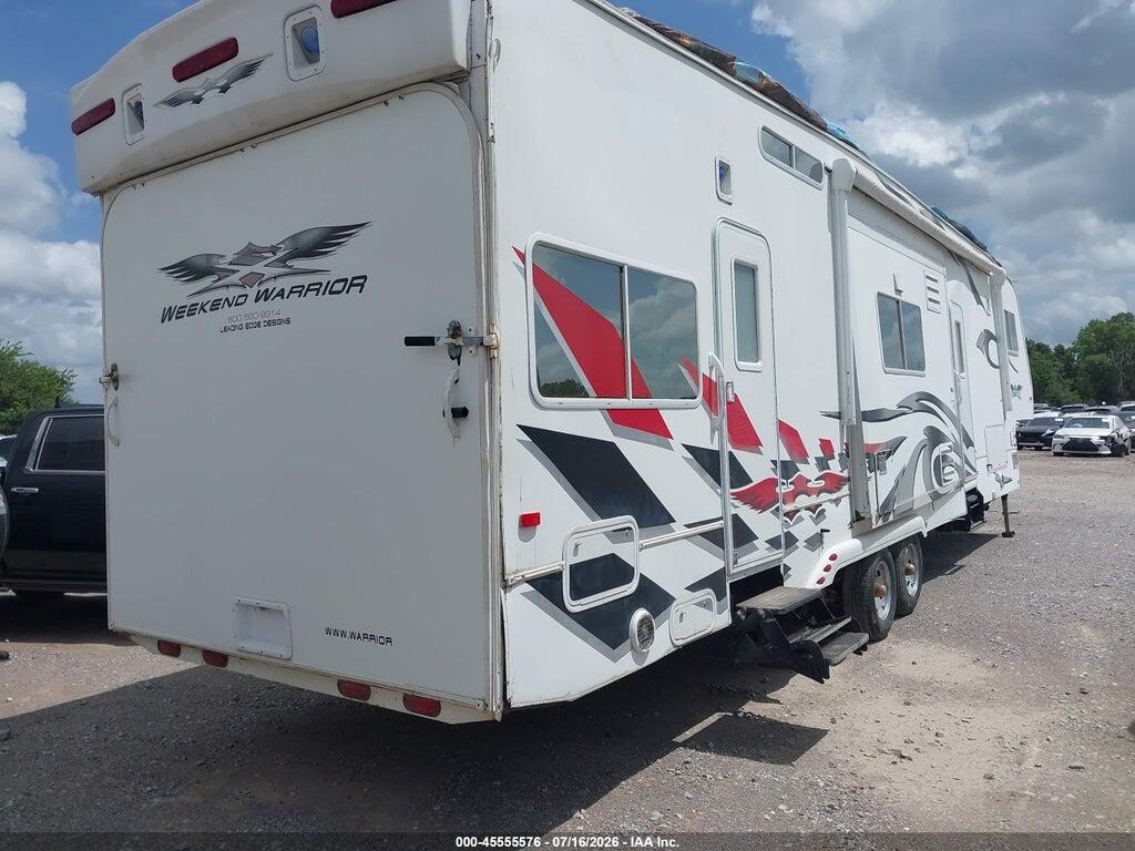 5HRSS403X7C019511 2007 WEEKEND WARRIOR TOY HAULER photo no. 4