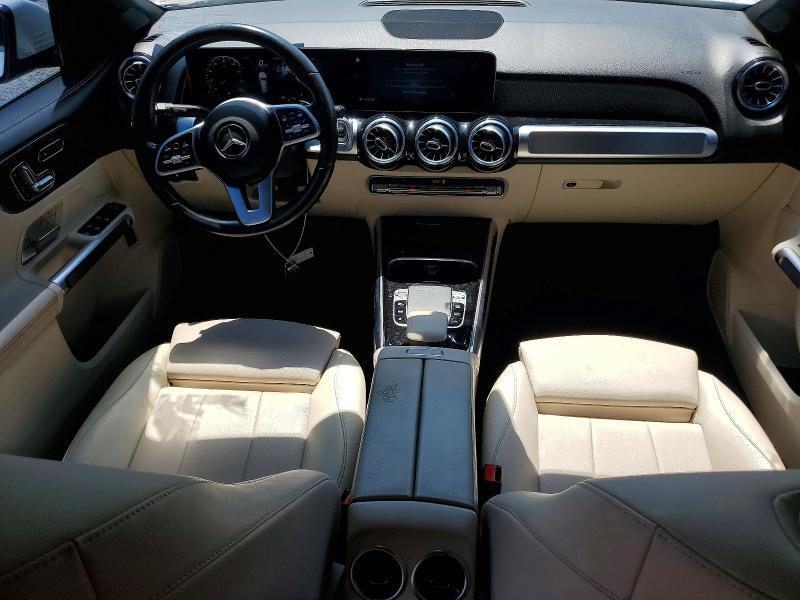 2020 MERCEDES-BENZ GLB 250 4MATIC — Фото 8 из 13
