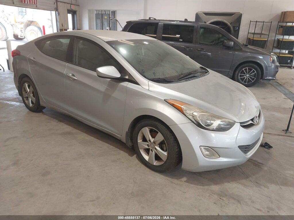 5NPDH4AE0DH332220 2013 HYUNDAI ELANTRA photo no. 1