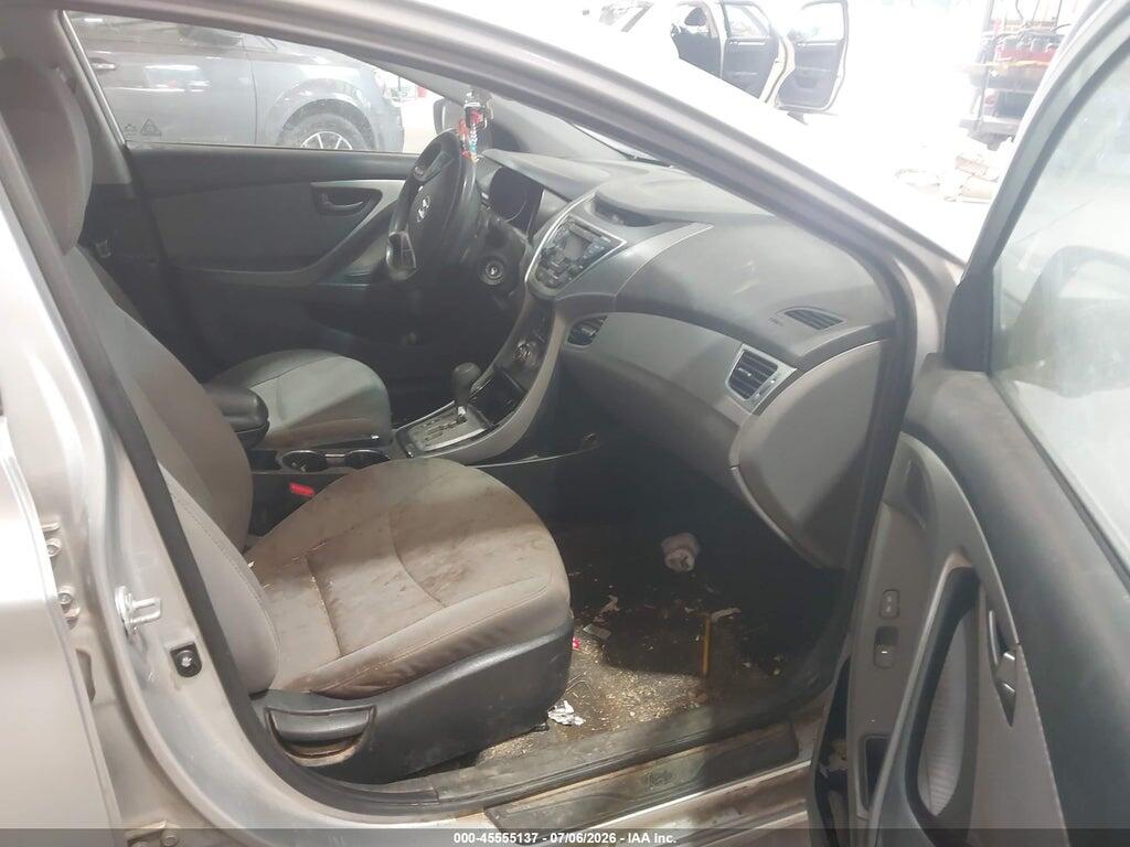 5NPDH4AE0DH332220 2013 HYUNDAI ELANTRA photo no. 5