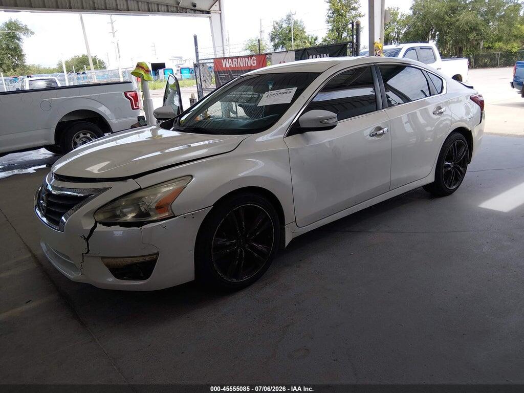 1N4AL3AP1DC195903 2013 NISSAN ALTIMA photo no. 2