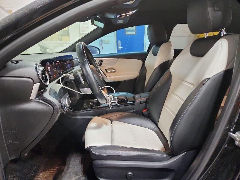 2020 MERCEDES-BENZ A 220 4MATIC — Фото 7 из 12