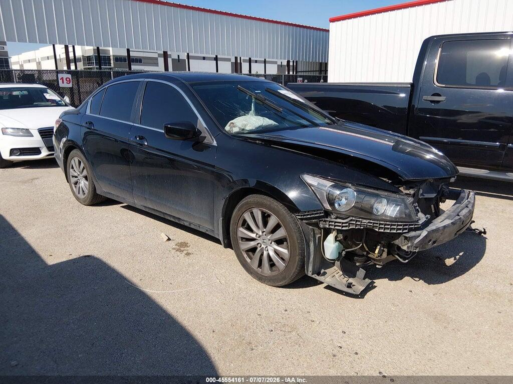 1HGCP2F84BA126345 2011 HONDA ACCORD photo no. 1