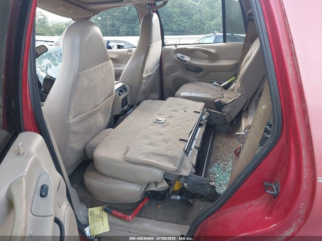1FMRU17L1YLC19752 2000 FORD EXPEDITION photo no. 8