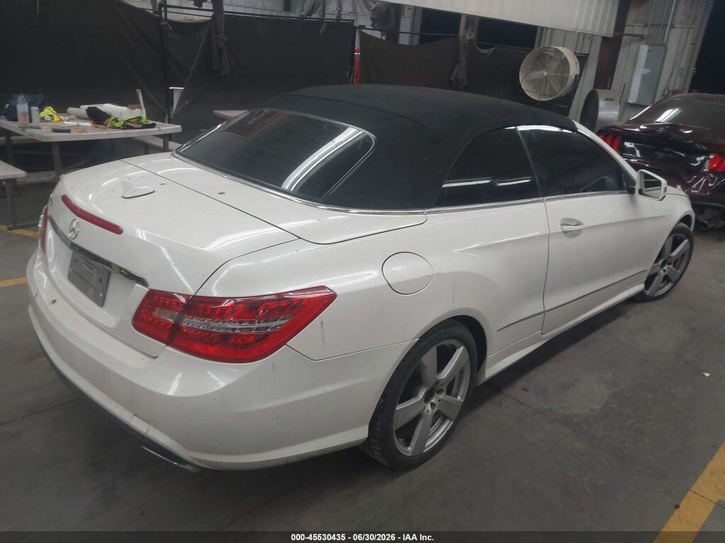 WDDKK7CF8BF071609 2011 MERCEDES-BENZ E 550 photo no. 4