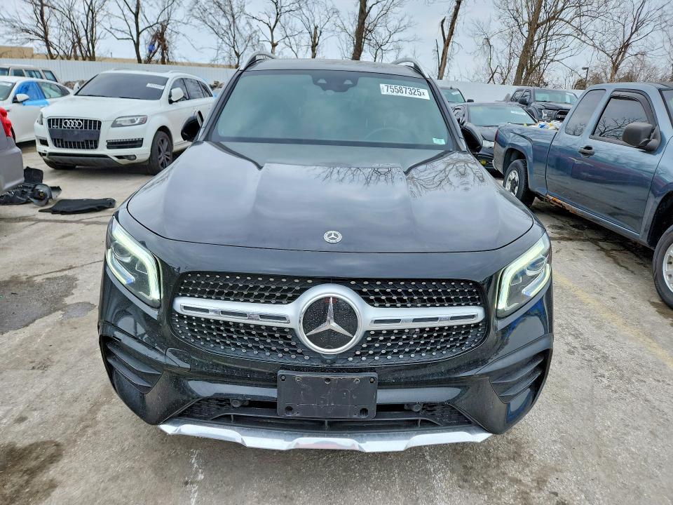 2020 MERCEDES-BENZ GLB 250 4MATIC — Фото 5 из 14
