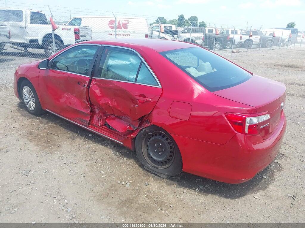 4T4BF1FKXER411056 2014 TOYOTA CAMRY photo no. 3