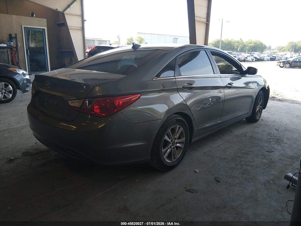 5NPEB4ACXCH350761 2012 HYUNDAI SONATA photo no. 4