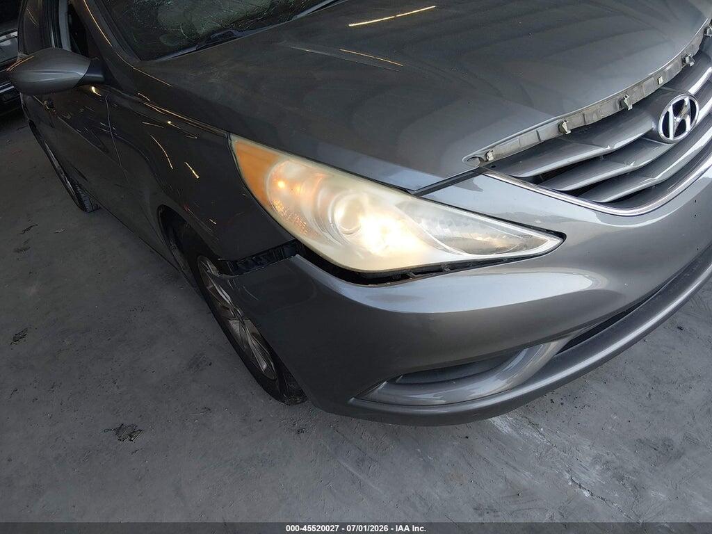 5NPEB4ACXCH350761 2012 HYUNDAI SONATA photo no. 6
