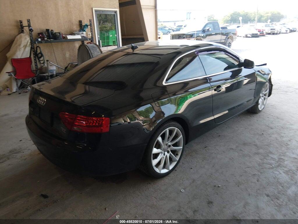 WAULFAFR7DA057400 2013 AUDI A5 photo no. 4