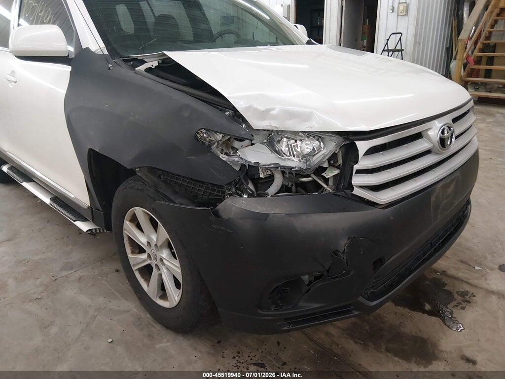 5TDZK3EH8CS070963 2012 TOYOTA HIGHLANDER photo no. 6