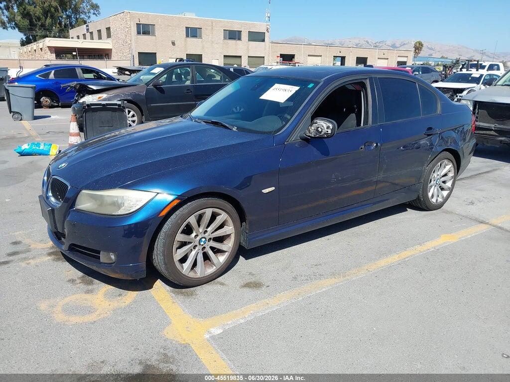 WBAPH5G58BNM73640 2011 BMW 328I photo no. 2