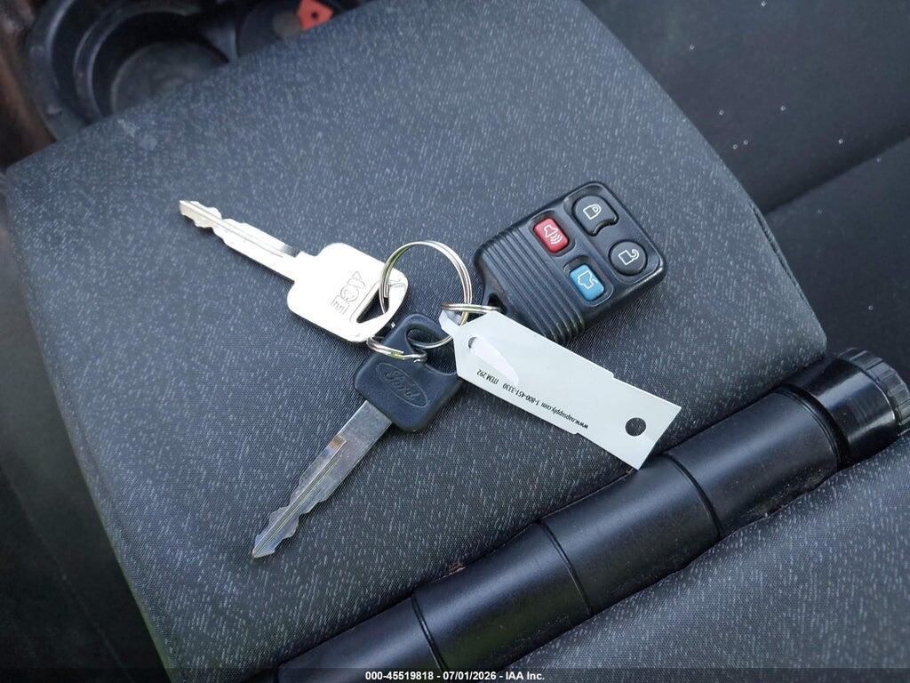 1FAHP2MT5FG182220 2015 FORD POLICE INTERCEPTOR photo no. 11