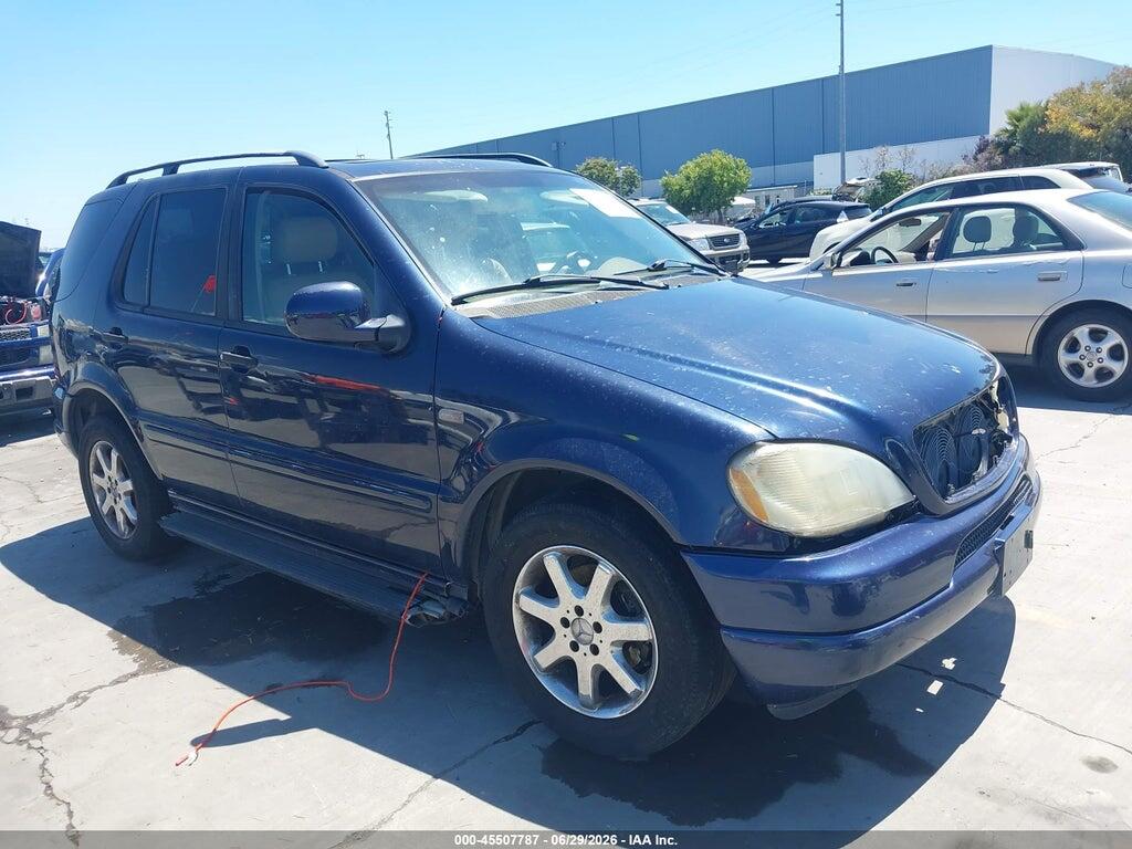 4JGAB54EXYA152533 2000 MERCEDES-BENZ ML 320 photo no. 1