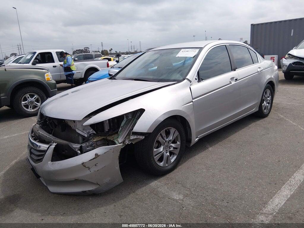 1HGCP2F68BA004179 2011 HONDA ACCORD photo no. 2