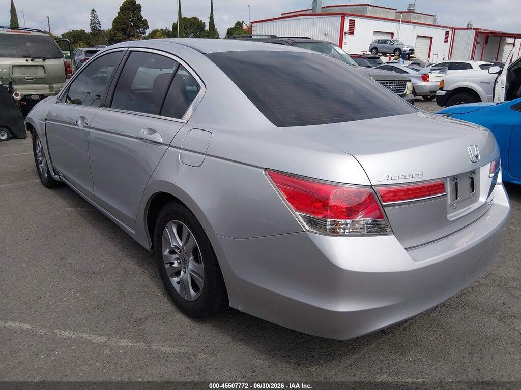 1HGCP2F68BA004179 2011 HONDA ACCORD photo no. 3