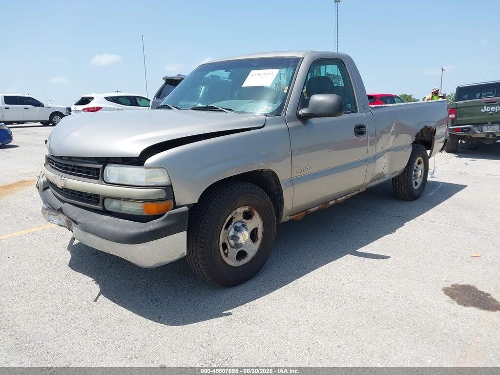 1GCEC14W61Z220192 2001 CHEVROLET SILVERADO 1500 photo no. 2