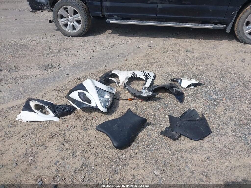 JS1GX72A082104278 2008 SUZUKI GSX1300 photo no. 12