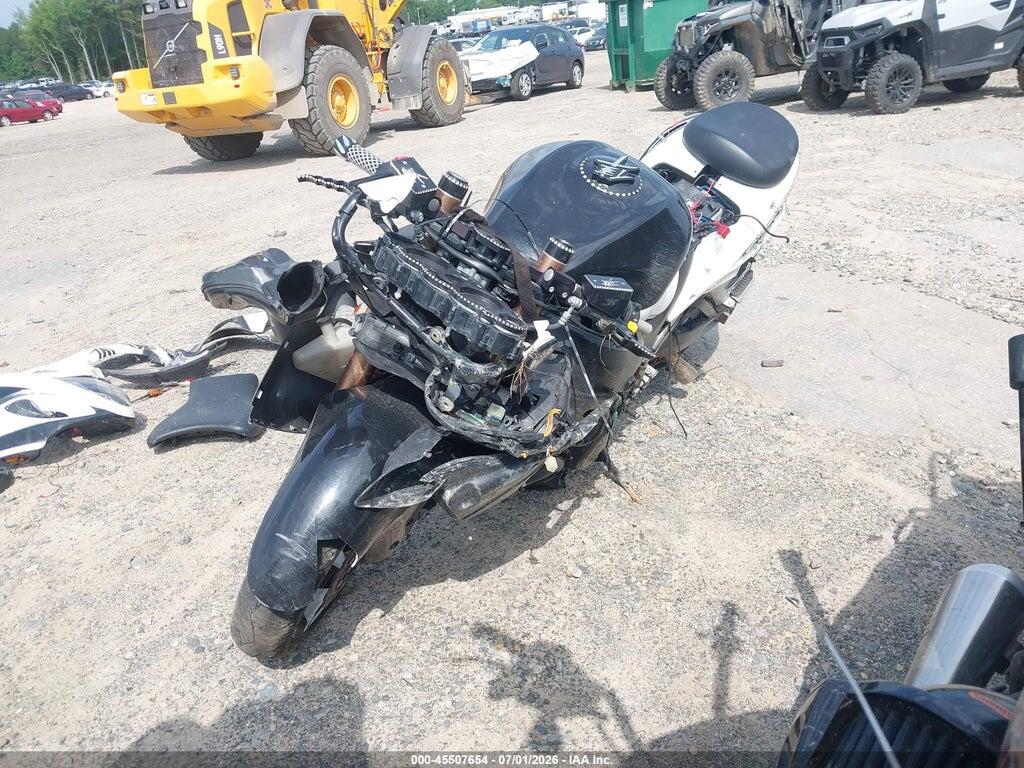 JS1GX72A082104278 2008 SUZUKI GSX1300 photo no. 2