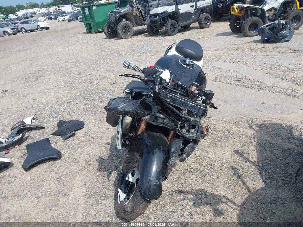 JS1GX72A082104278 2008 SUZUKI GSX1300 photo no. 5