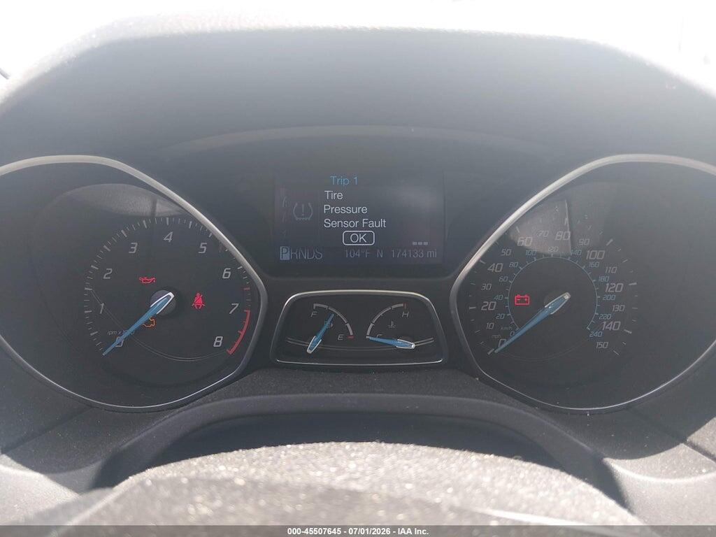 1FAHP3K2XCL311068 2012 FORD FOCUS photo no. 7