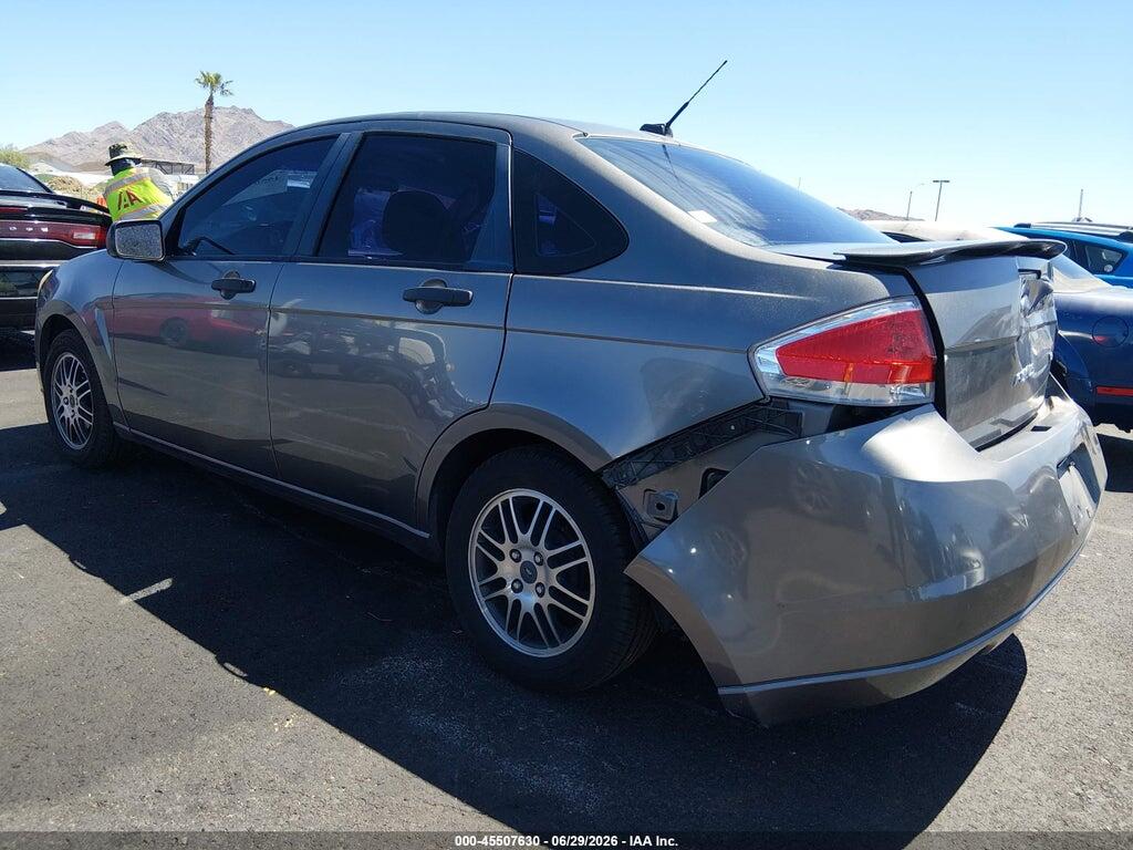 1FAHP3FN2BW203464 2011 FORD FOCUS photo no. 3