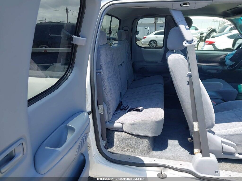 5TBRT34182S278933 2002 TOYOTA TUNDRA photo no. 8