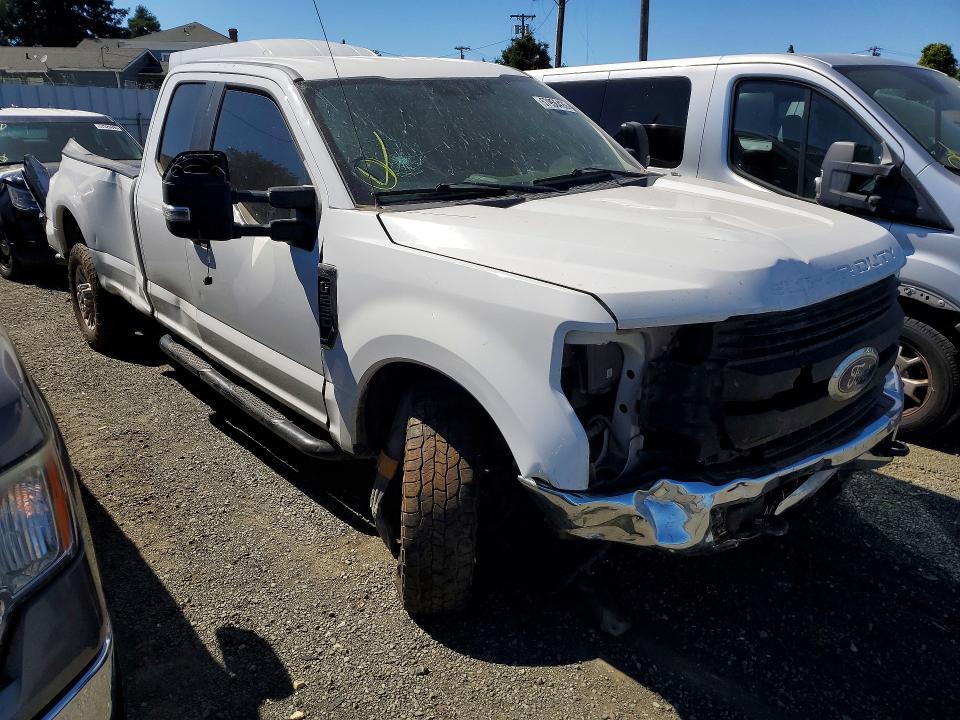 1FT7X2B63KED29272 2019 FORD F250 photo no. 4