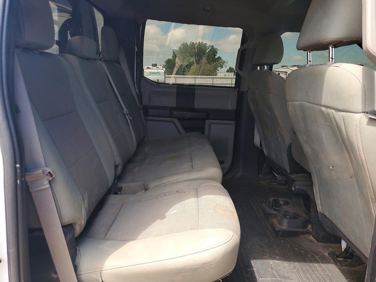2019 FORD F350 — Фото 10 из 12