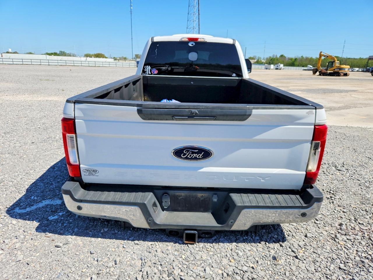 2019 FORD F350 XLT DRW  6.7L V8 TDSL EXT CAB — Фото 6 из 14
