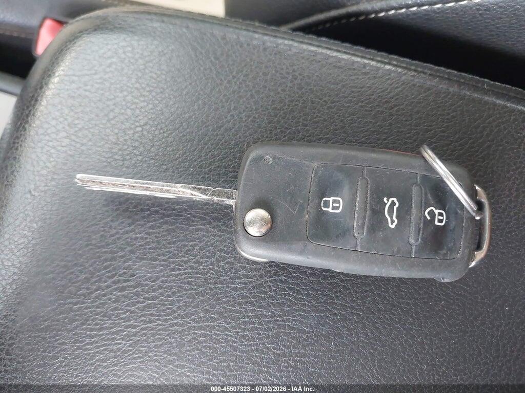 1VWBV7A3XFC047200 2015 VOLKSWAGEN PASSAT photo no. 11