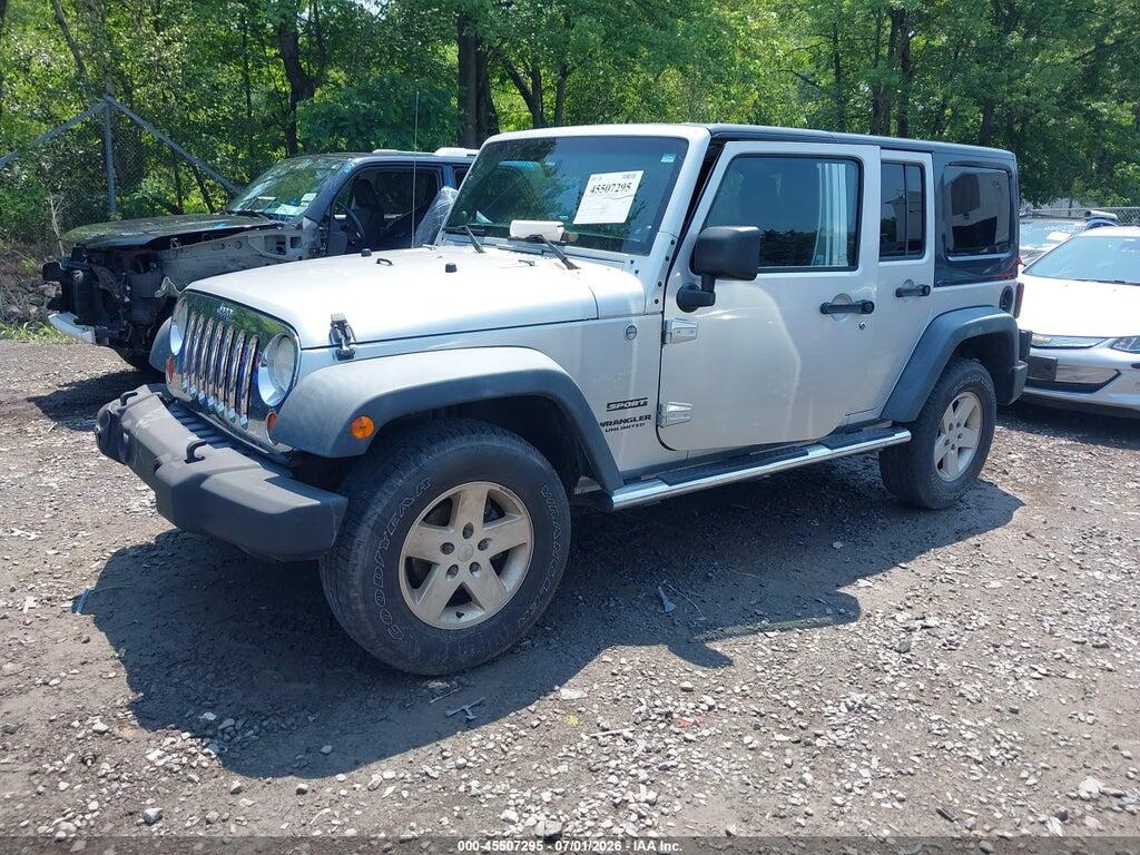 1C4BJWDG5CL181745 2012 JEEP WRANGLER UNLIMITED photo no. 2