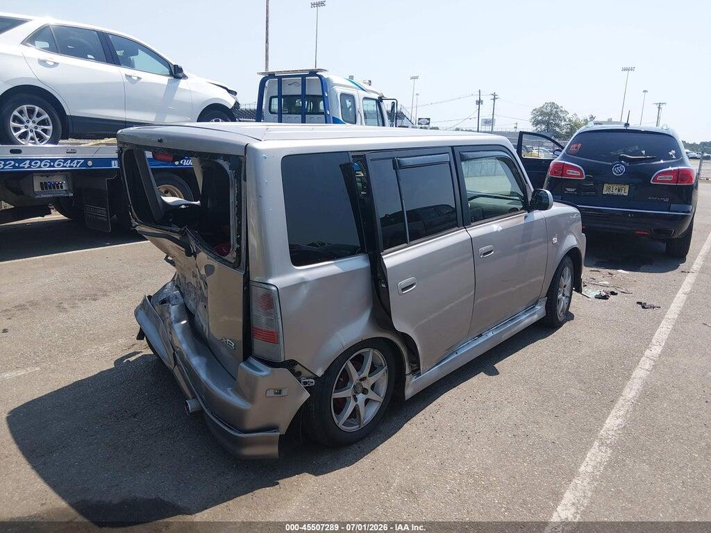 JTLKT324050196731 2005 SCION XB photo no. 4