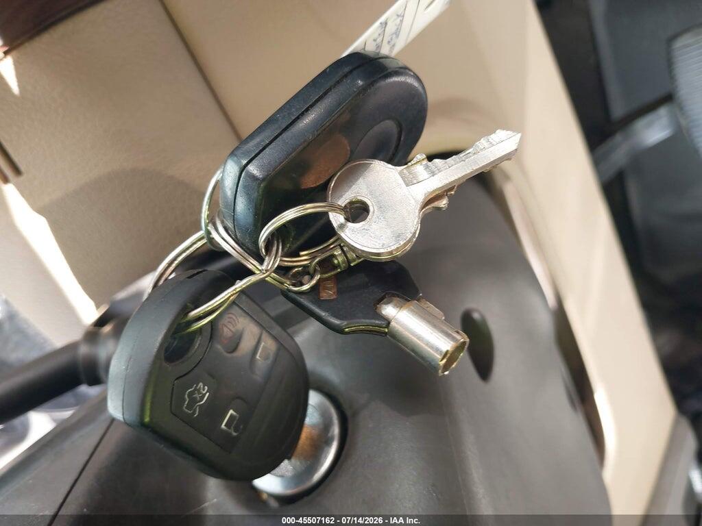 1FT8W3DT8CEA38607 2012 FORD SUPER DUTY F-350 DRW photo no. 10