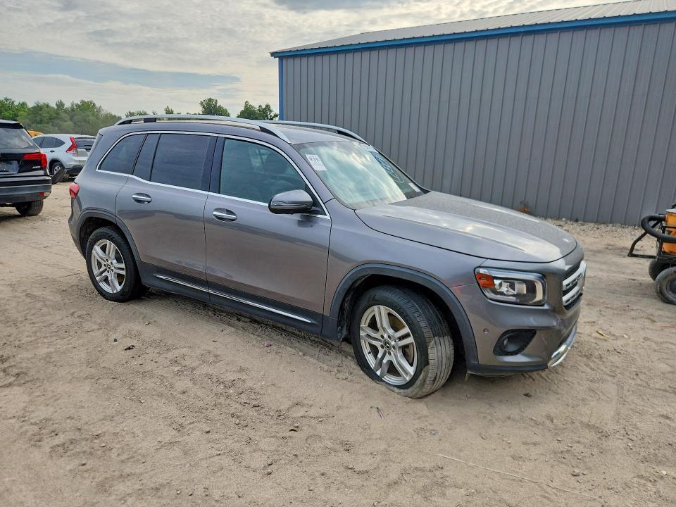 2020 MERCEDES-BENZ GLB 250 4MATIC — Фото 4 из 13