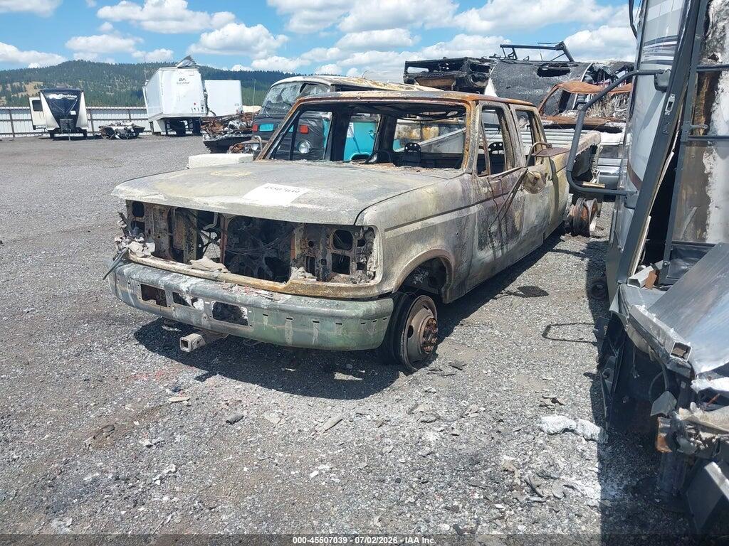 1FTJW36F4SEA44511 1995 FORD F350 photo no. 2