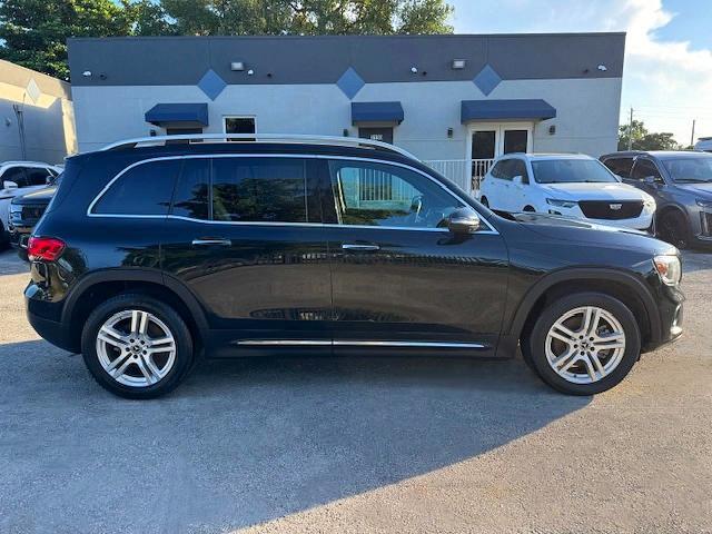 2020 MERCEDES-BENZ GLB 250 — Фото 13 из 15