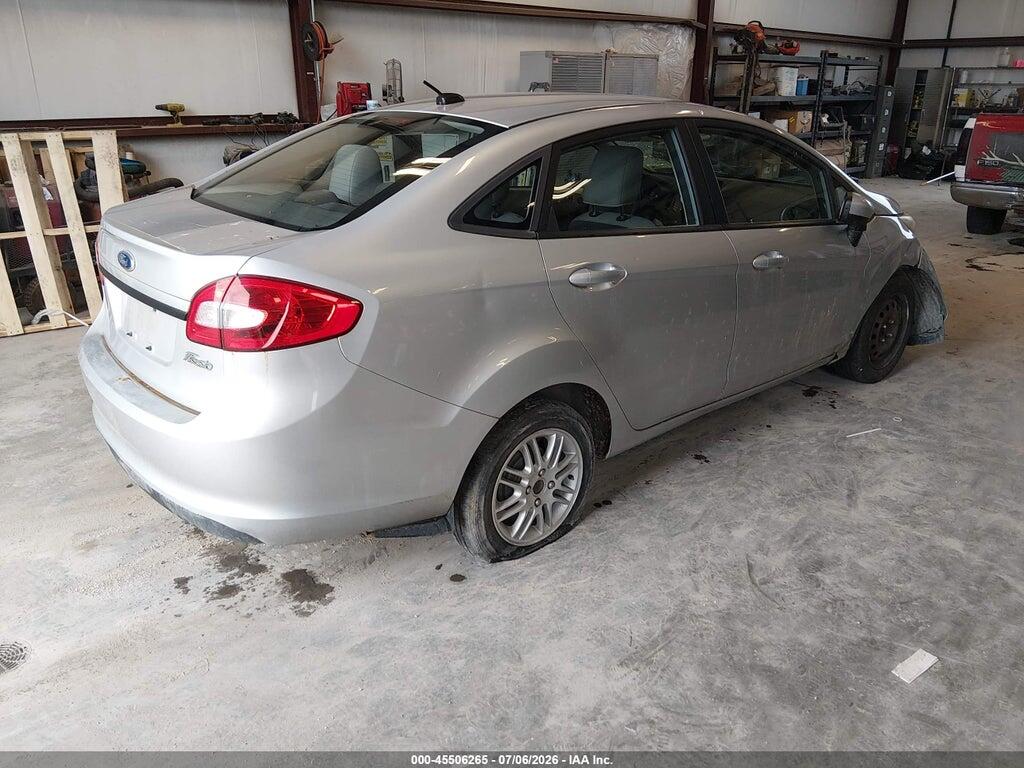 3FADP4AJ6CM137379 2012 FORD FIESTA photo no. 4