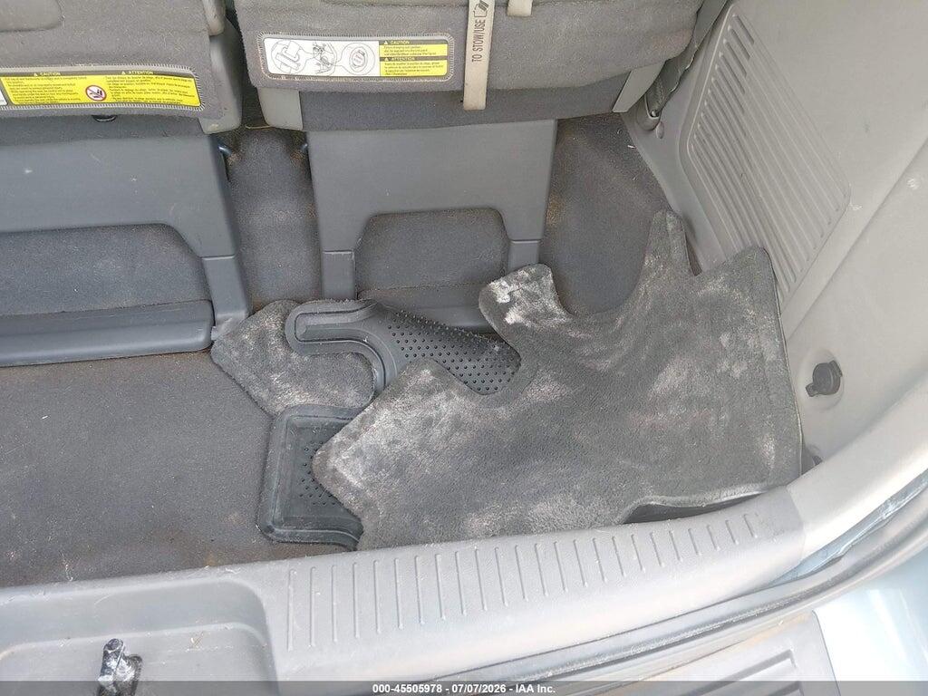 KNDMH4C79B6374035 2011 KIA SEDONA photo no. 12