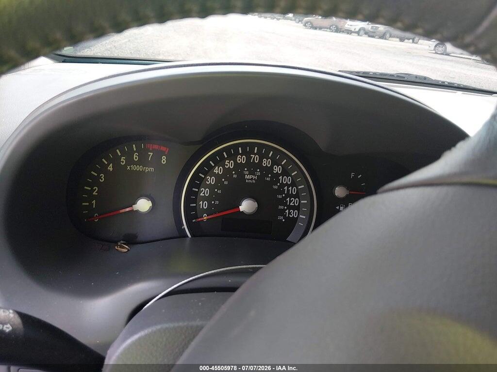 KNDMH4C79B6374035 2011 KIA SEDONA photo no. 7